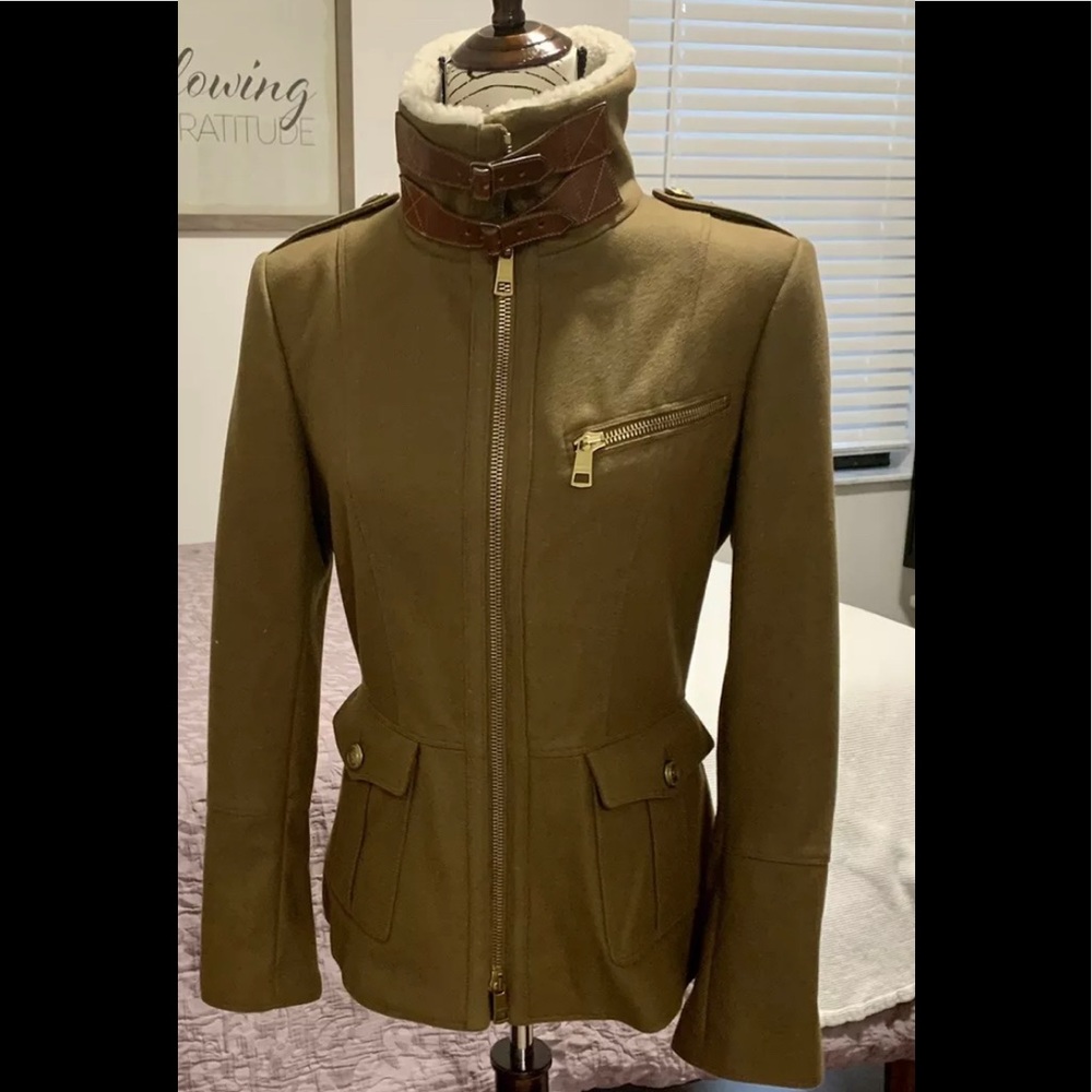 Burberry wool jacket size 8 fits more like a size6. Military style very nice